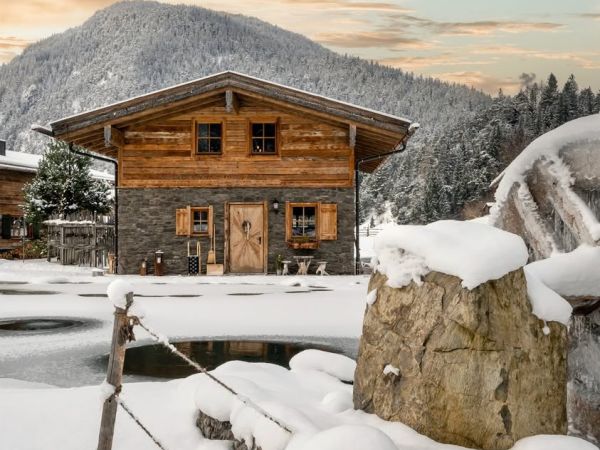 S c h n e e v o r f r e u d e n ❄️ Der Winter hat uns in den vergangenen Wochen schon seine klirrendkalten Vorboten ges...